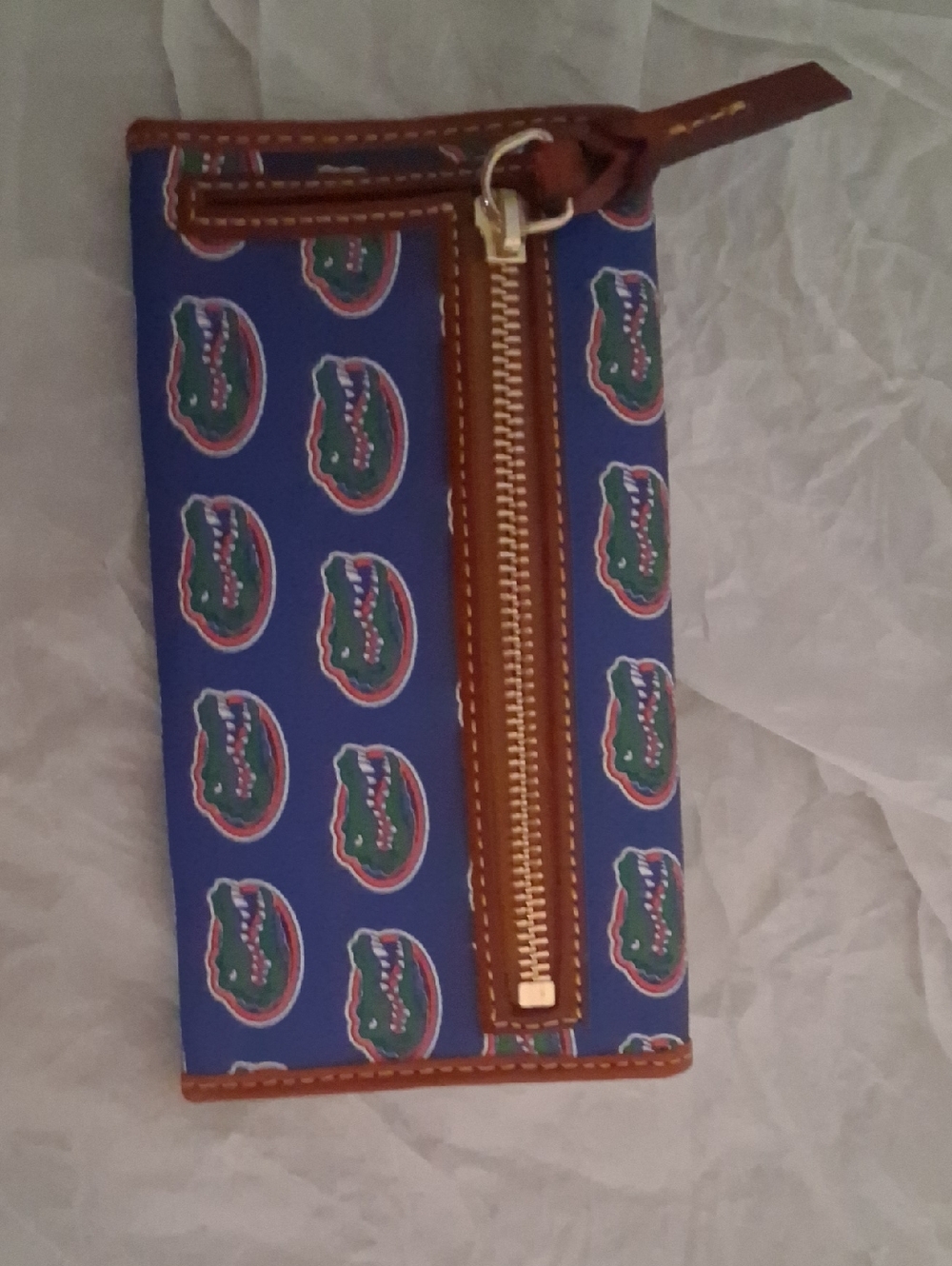 Dooney And Burke Gators Wallet New - Picture 5 of 5